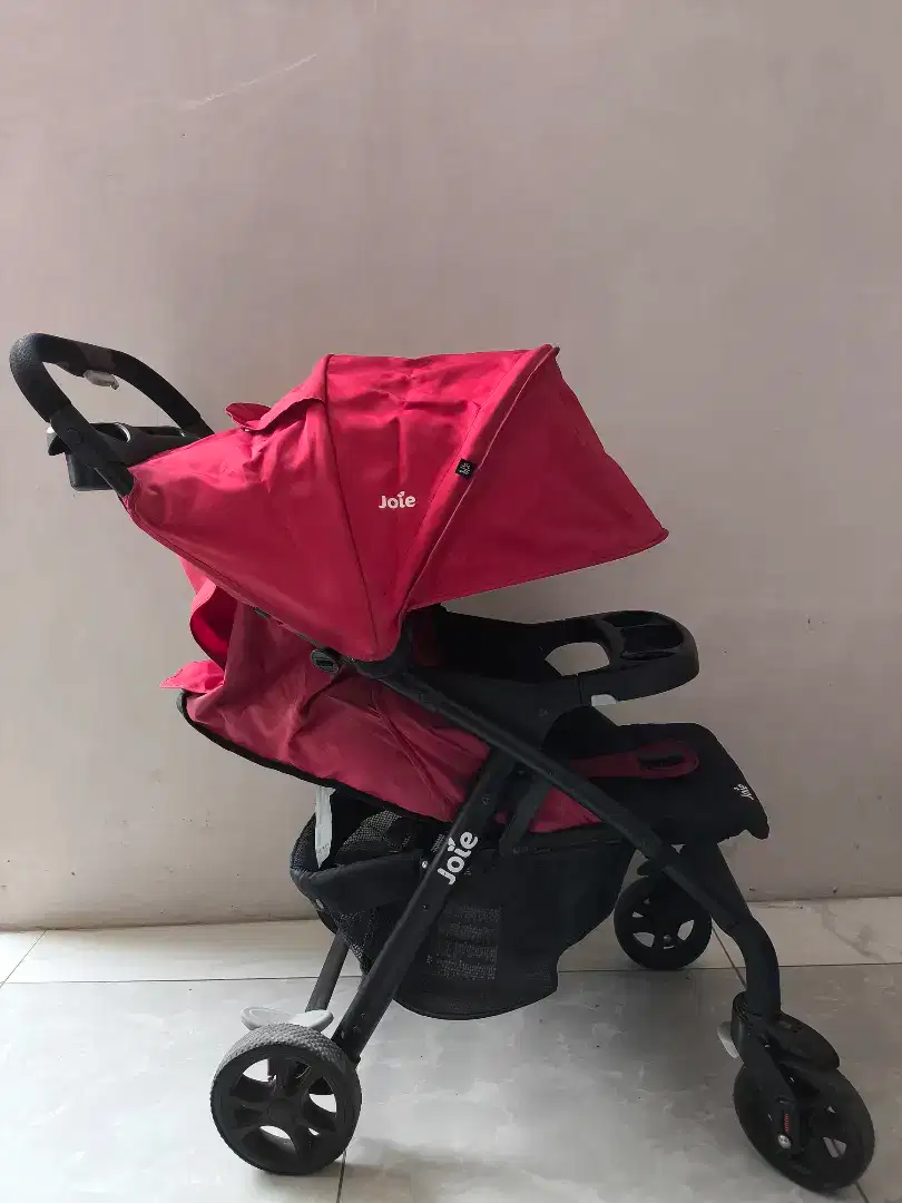 Di Jual Stroller Kereta dorong bayi merk Joie