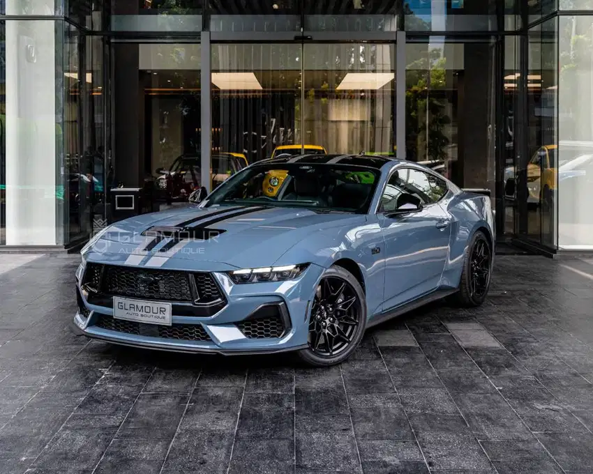 FORD MUSTANG GT 5.0 - VAPOR BLUE