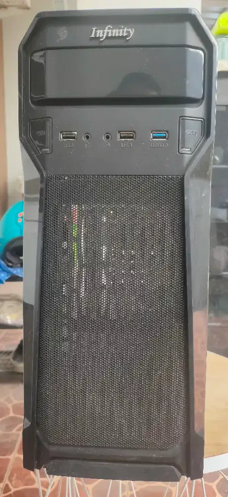 Dijual PC only (rakitan) untuk design grafik & gaming