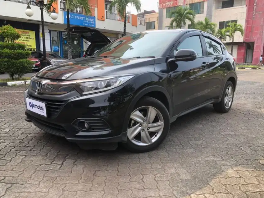 Pajak Panjang - Honda HRV 1.5 S Bensin-MT 2020 Hitam (KZD)