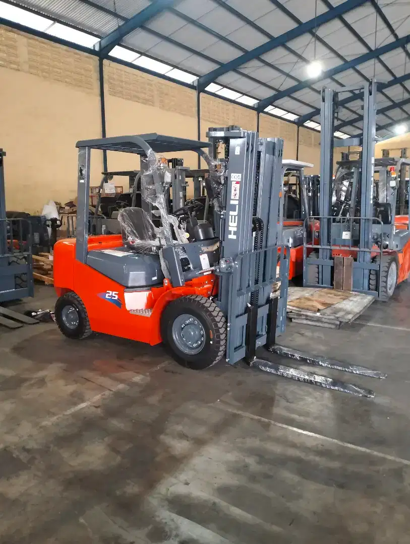 Jual Forklift Diesel HELI 2.5 Ton  Engine MITSUBISHI JAPAN