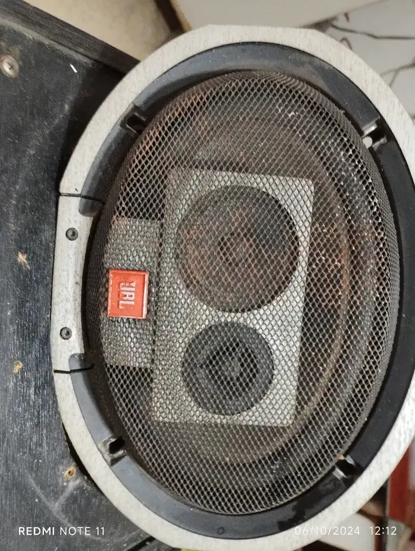 speaker mobiil merk JBL oval T545 3 way