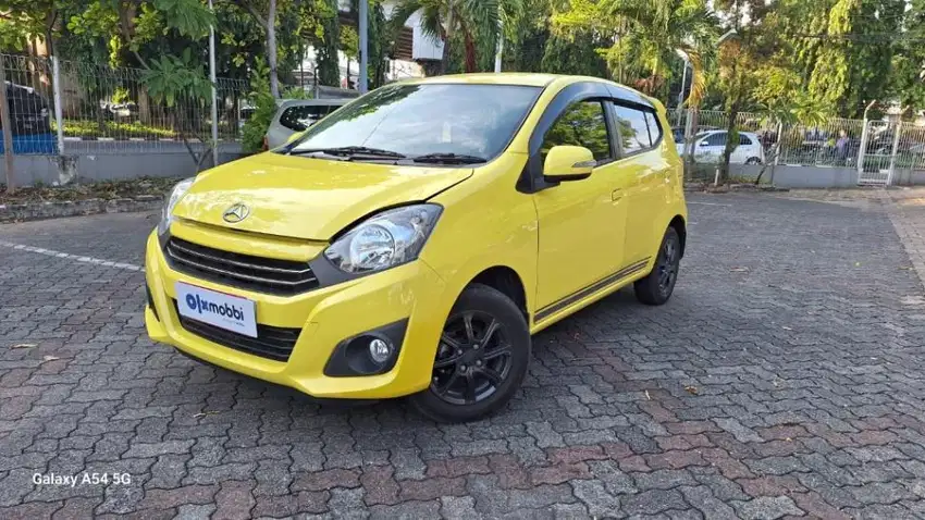 Pajak Panjang - Daihatsu Ayla 1.0 X Bensin-MT 2023 Kuning (6ZB)