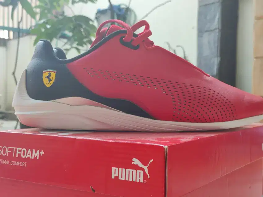 Sepatu Puma Ferrari Like New Original