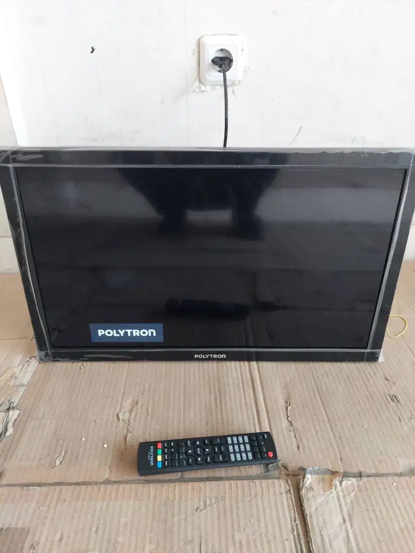 LED TV 24 INCH POLYTRON