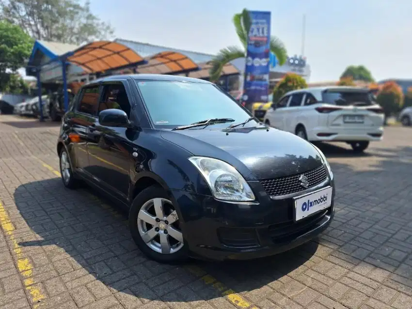 DP RENDAH - SUZUKI SWIFT 1.5 St BENSIN MT 2012