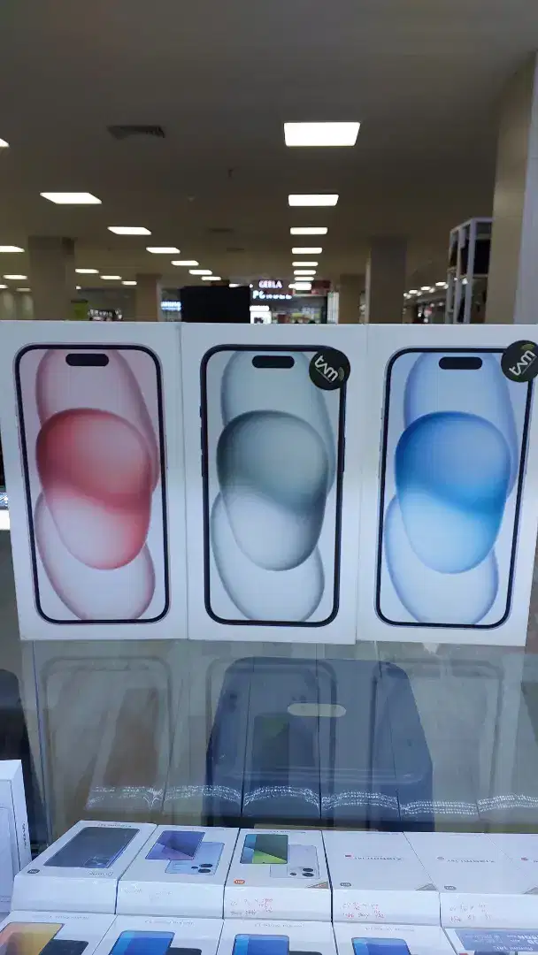 Ip 15 New 128 garansi resmi ibox