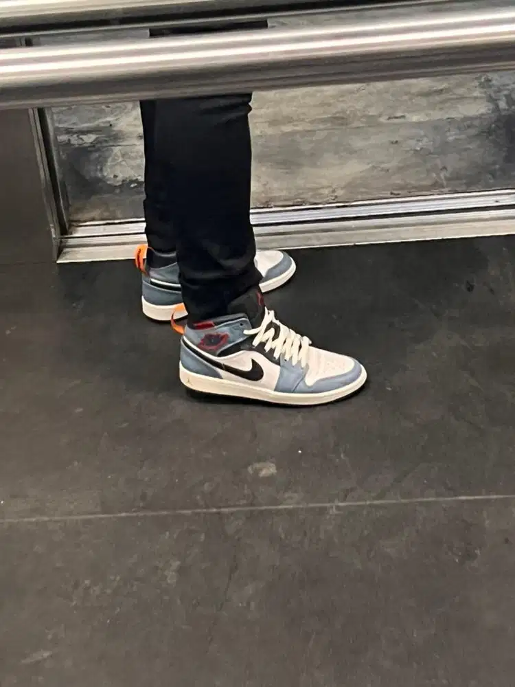 Aj 1 mid Fearles Facetasm