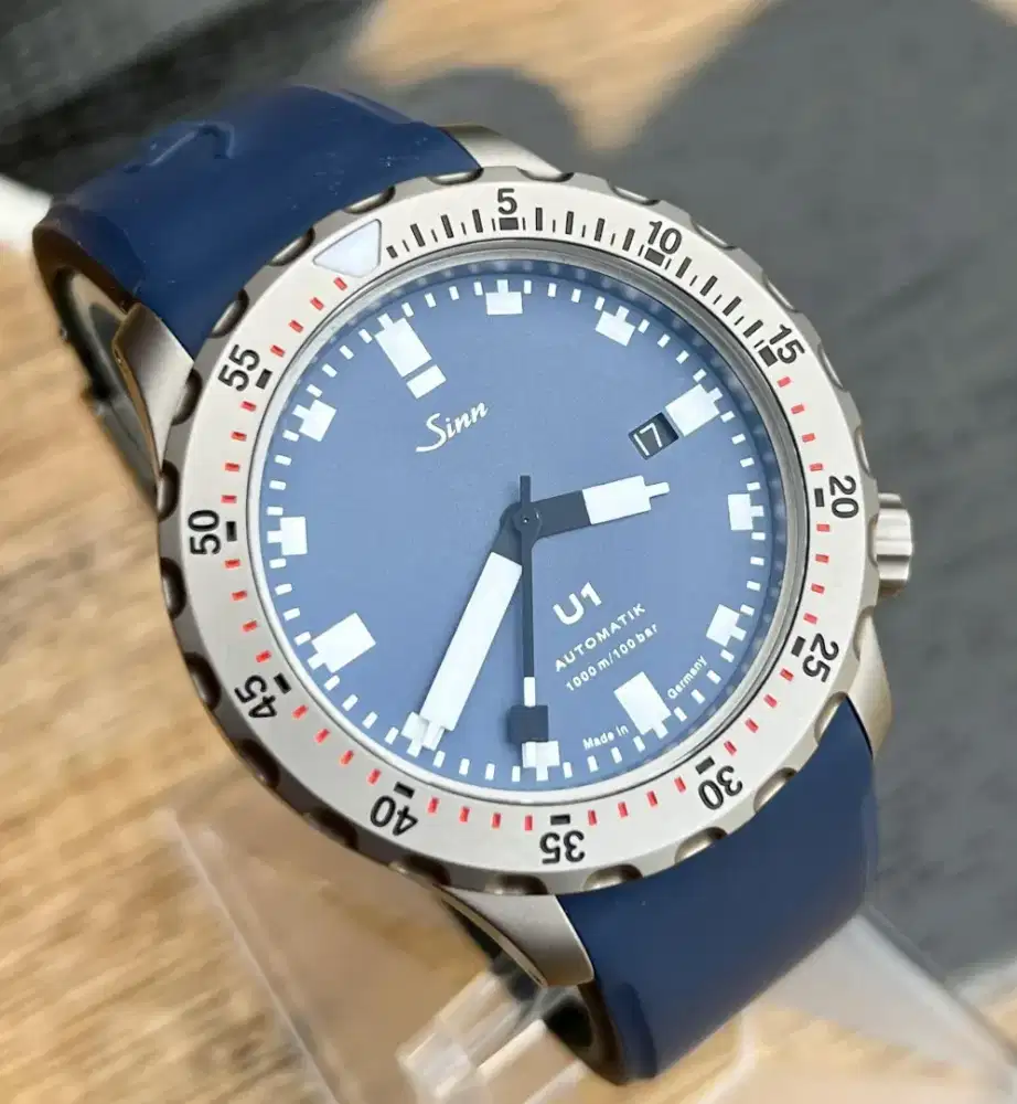 Diver Watch Sinn U1 Blue 1000 Meters Water Resistant