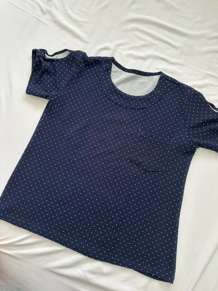 Atasan Wanita Warna Biru