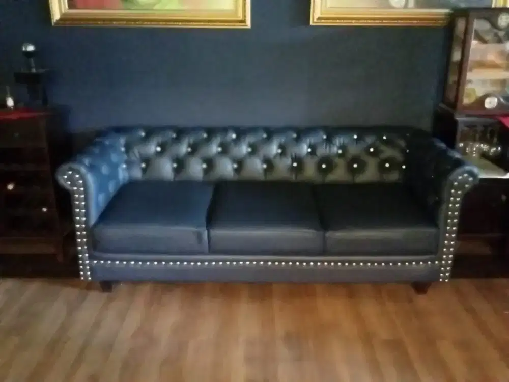 Tukang service sofa