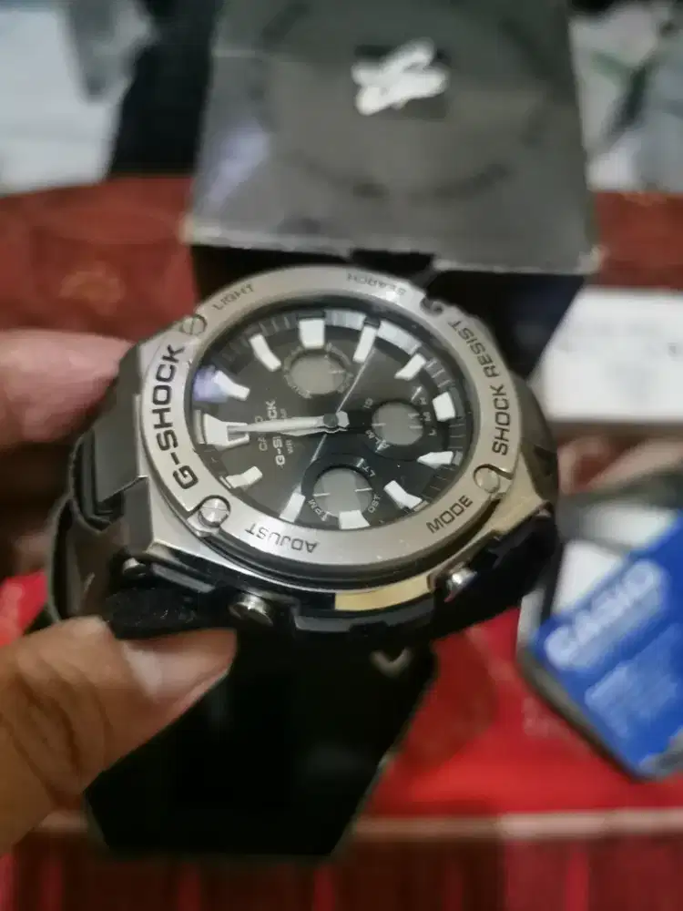 Dijual  Jam Tangan Gshock GST S130l Like New G-shock Premium