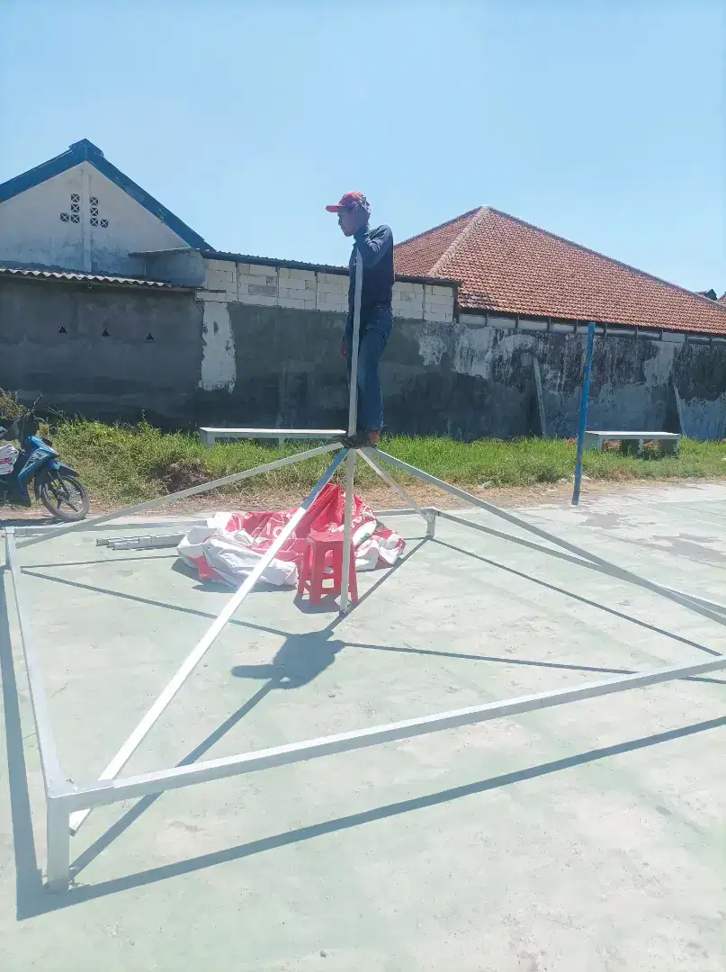 Tenda Kerucut Model Sarnafil 3x3 Membran GSM 510