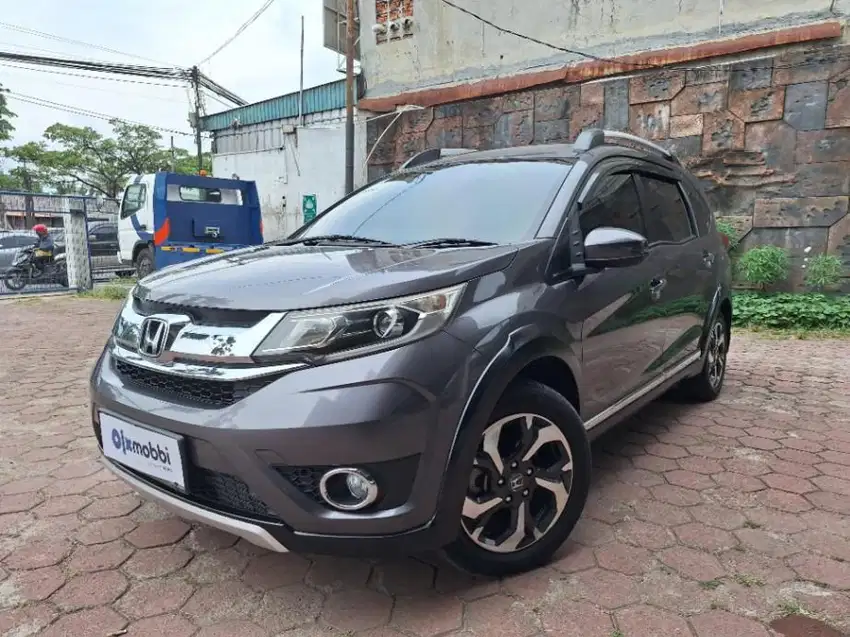 Pajak Panjang TDP 10JT Honda BRV 1.5 E Bensin-MT 2016 Abu