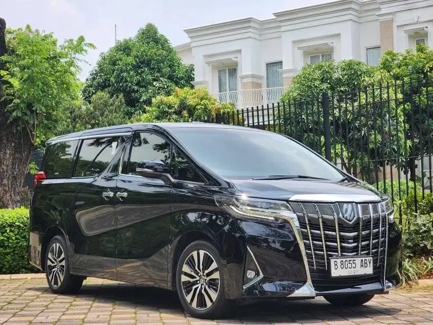 KM.8.RB PERAK!! ALPHARD G ATPM 2023 HITAM BEKAS RASA BARU NO MINUS!!