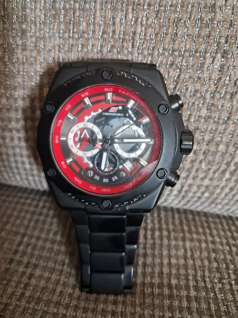 Chronoforce Hitam Elegan
