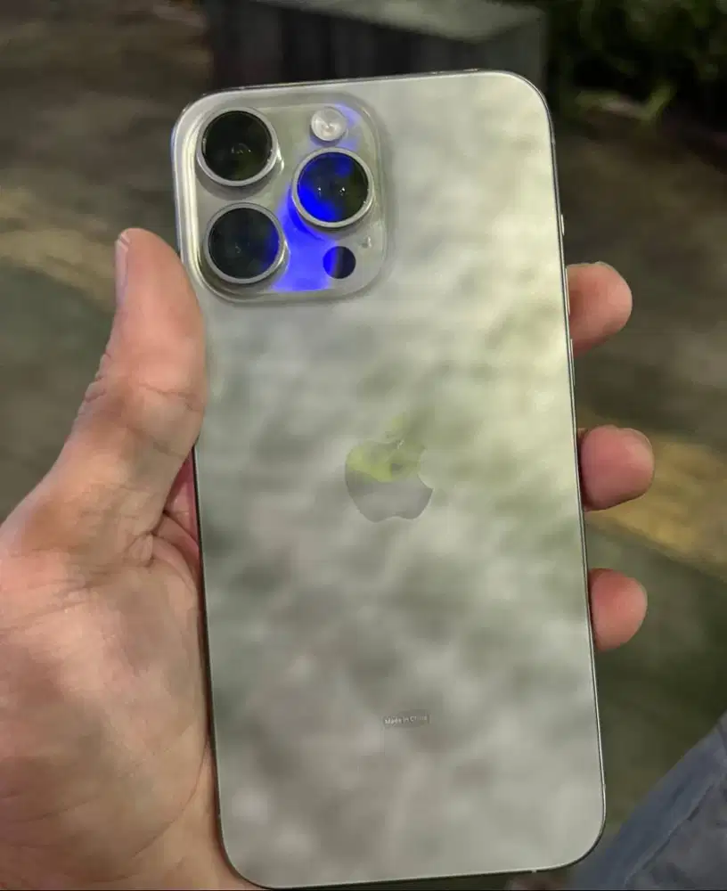 dibli segera iphone 13 256Gb pro max eks garansi ibox atau inter