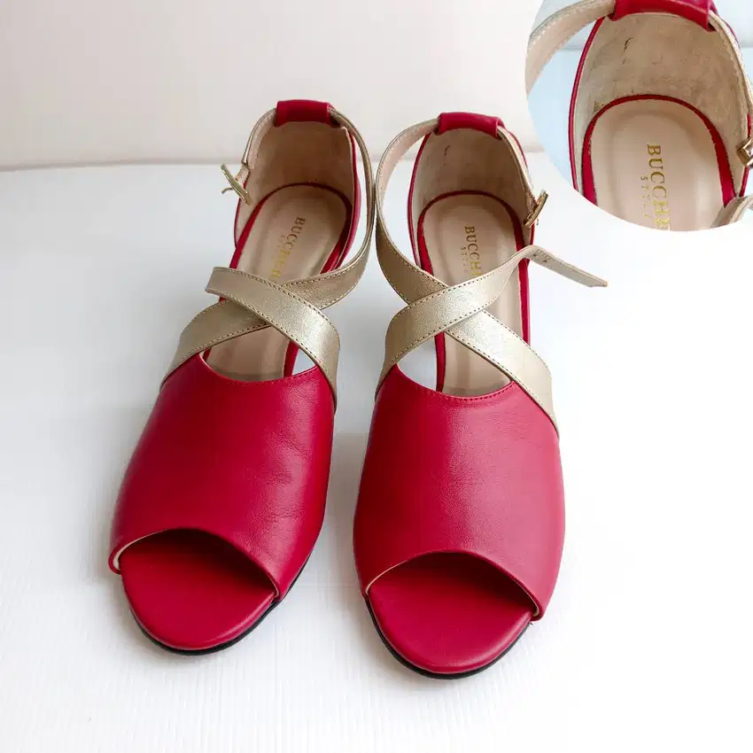 Sepatu Sandal Wanita Heels 7-8 cm Buccheri Merah Maroon Emas Bekas