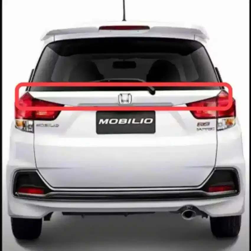 Trunklid pintu bagasi belakang Mobilio RS