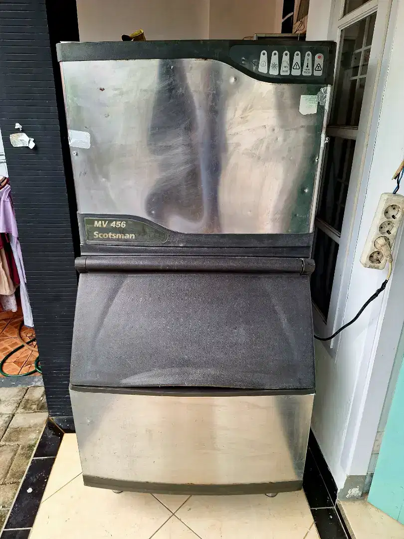 Ice maker scotsman mv 456 es maker