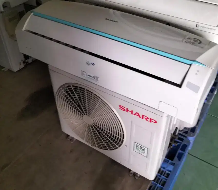 AC SHARP R32 Thailand ( 1/2 PK ) kondisi +85%