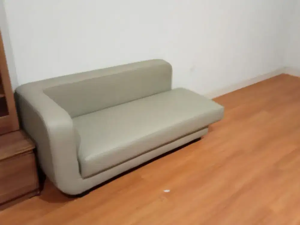 Service sofa melayani sejabodetabek