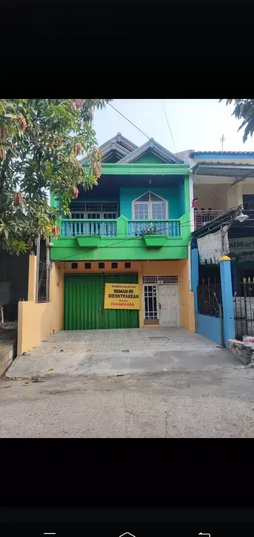 Di kontrakkan rumah toko 2 lantai