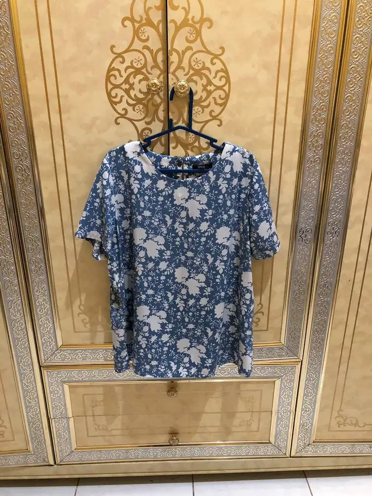 Atasan blouse biru Eprise L