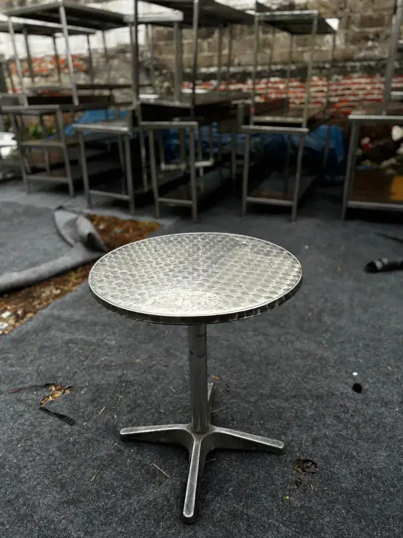 Meja outdoor stainless