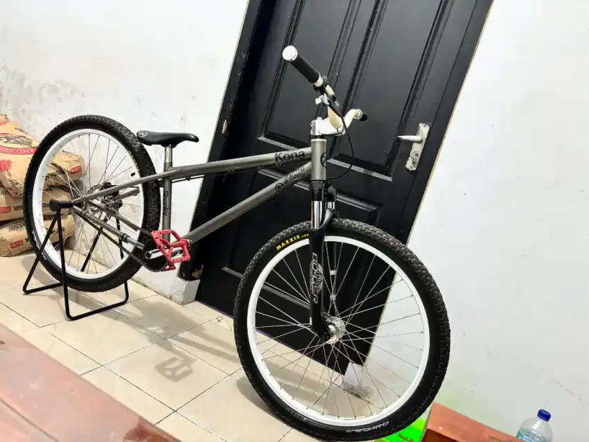 sepeda dirt jump bike kona made in canada original