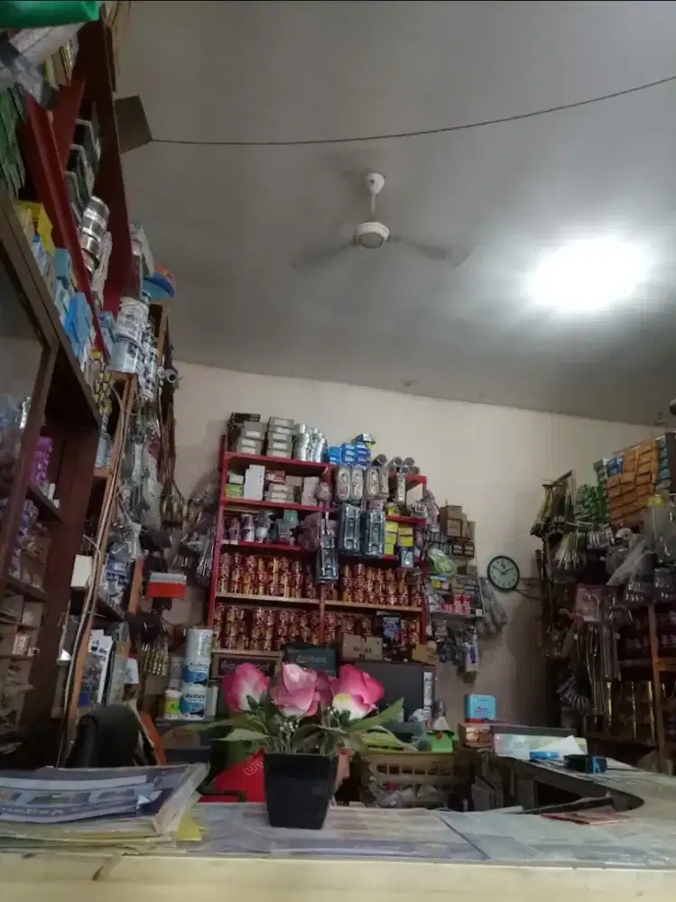 Dicari STORE HELPER & ADMIN (WANITA)