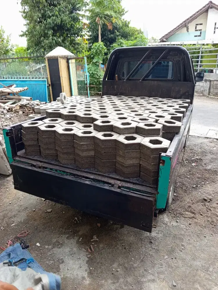 Gress Blok paving rumput