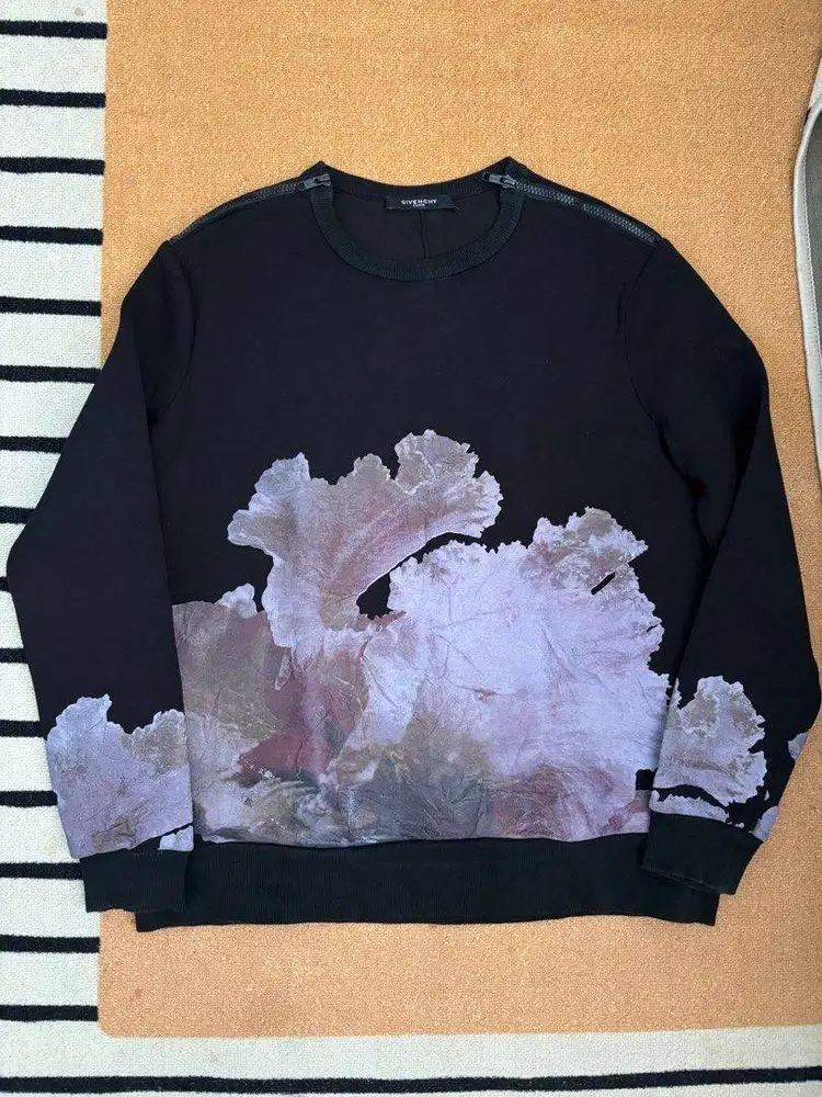 Givenchy scuba sweater crewneck original