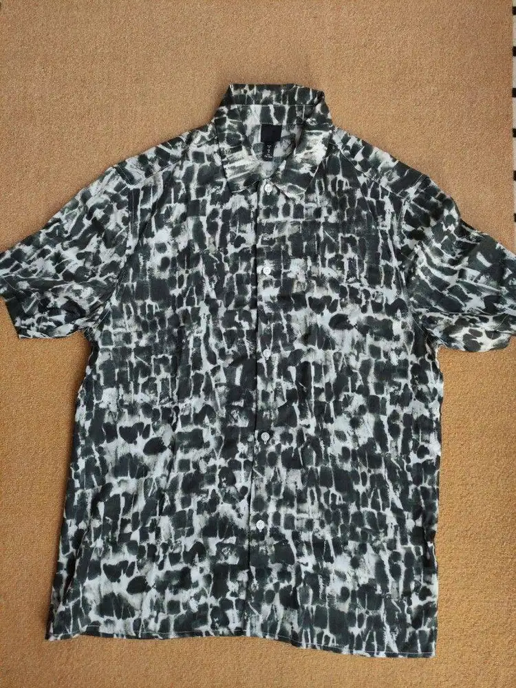 hnm h&m kemeja motif abstract original