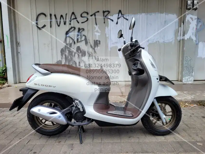 Honda Scoopy Prestige White 2023 Bekas Low KM