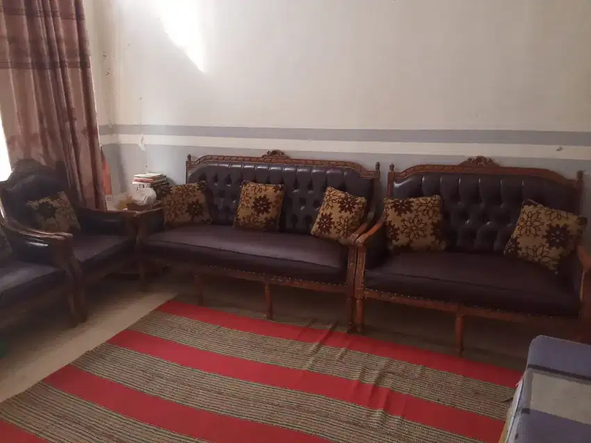 Tukang service sofa