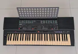 YAMAHA PSR 500 PORTABLE KEYBOARD