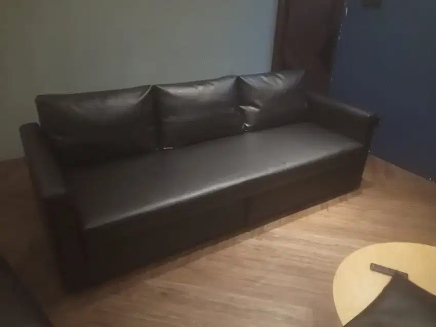 Tukang service sofa