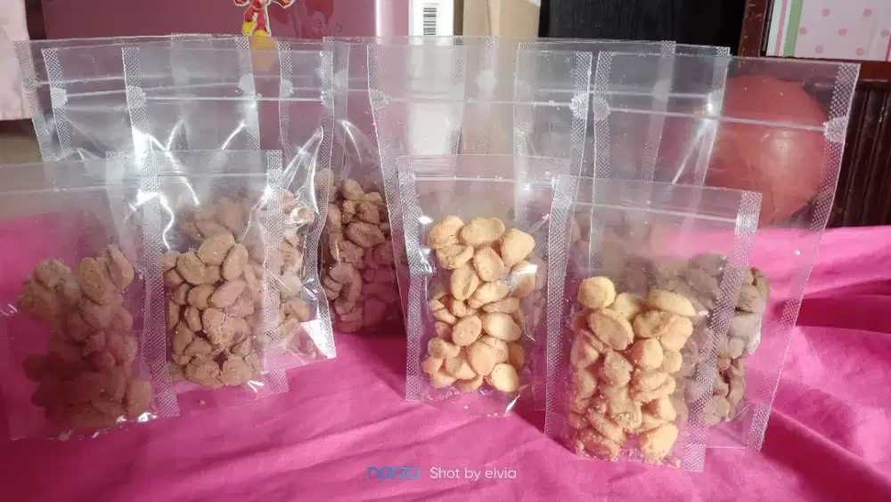 Kue biji Ketapang original