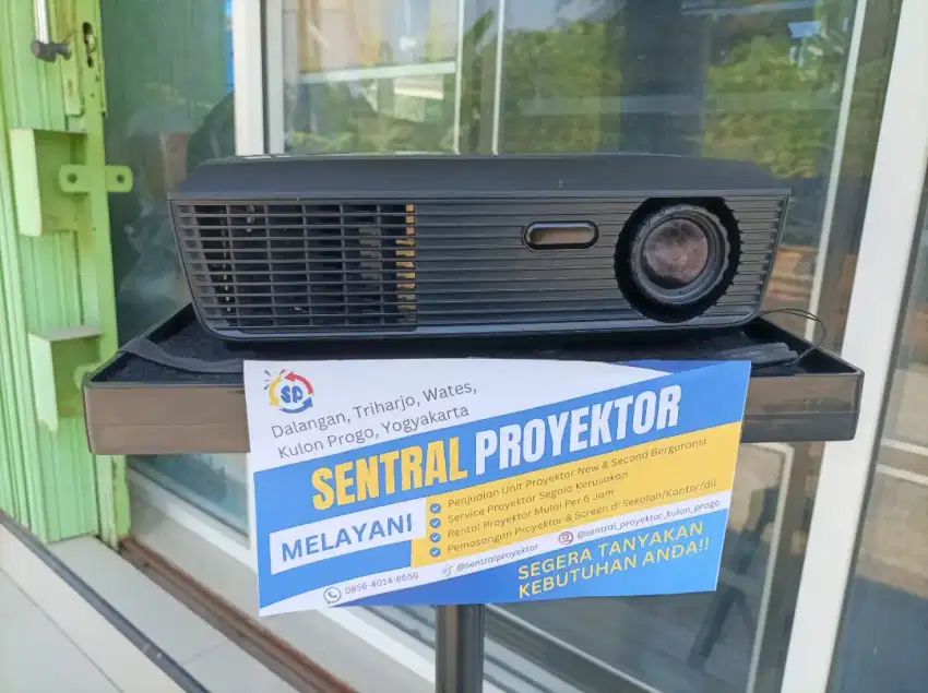 LCD PROYEKTOR LG BS 275 SECOND