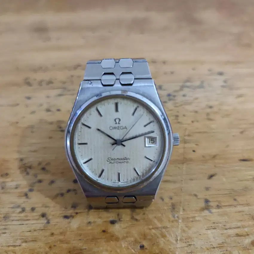 Jam tangan omega tuxedo dial, otomatis