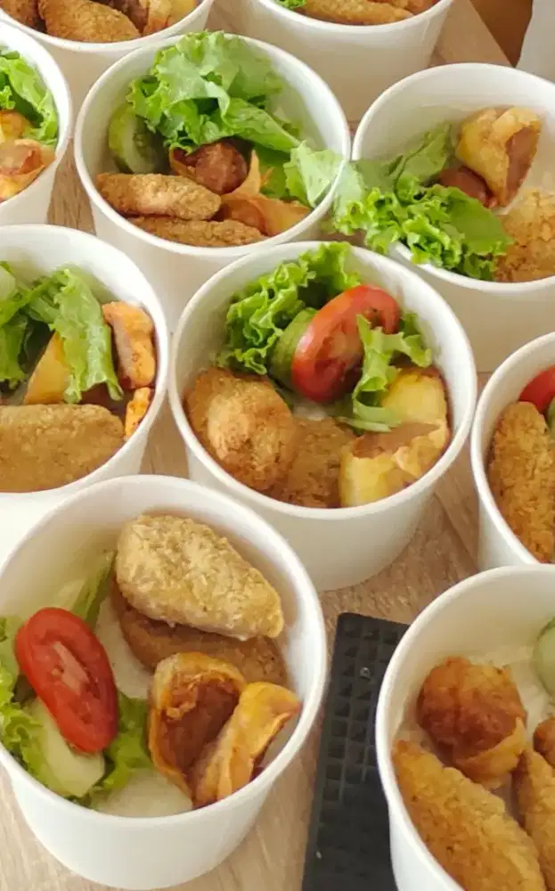 Penjaga Warung Makan