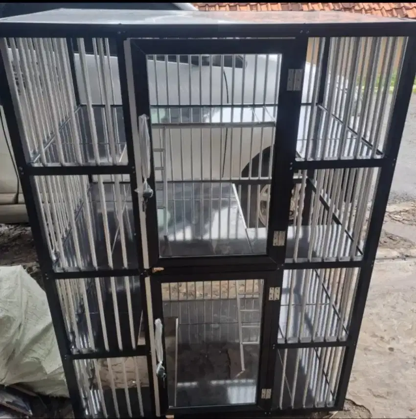 Kandang kucing alumunium