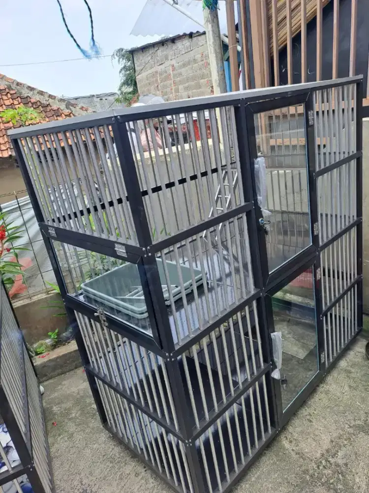Kandang kucing alumunium