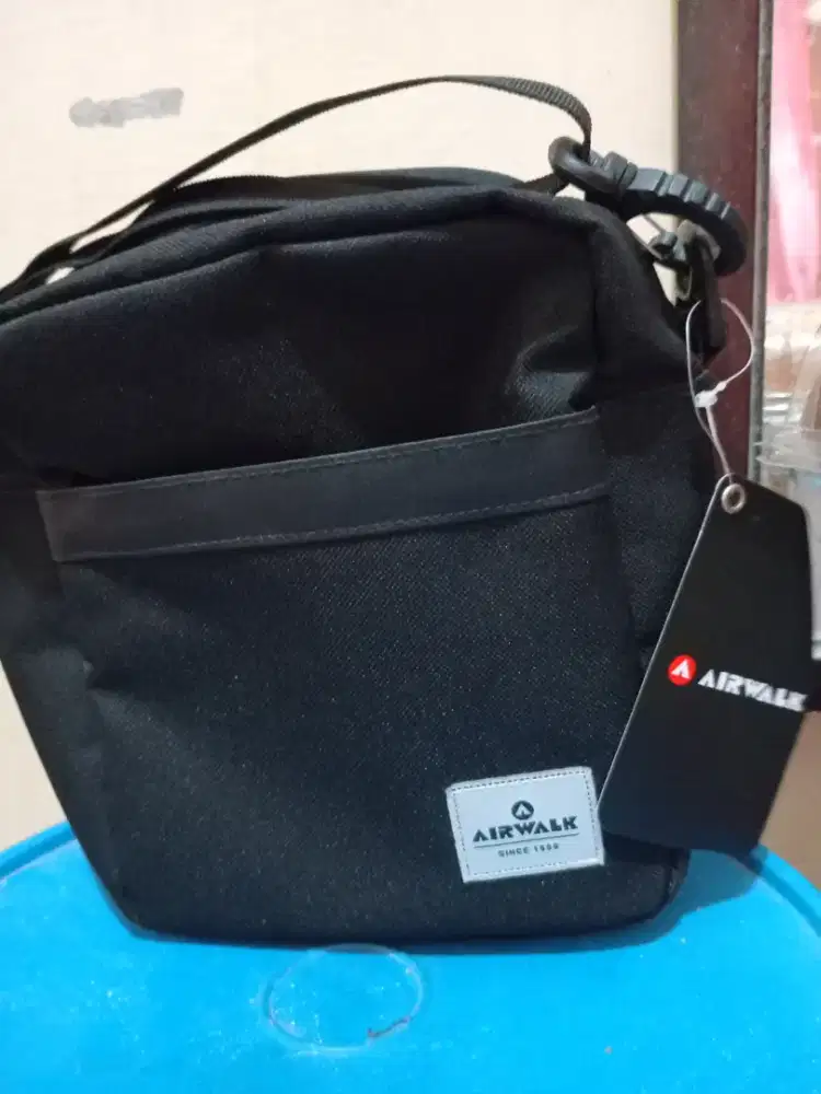 Jual tas selempang cowok cewek