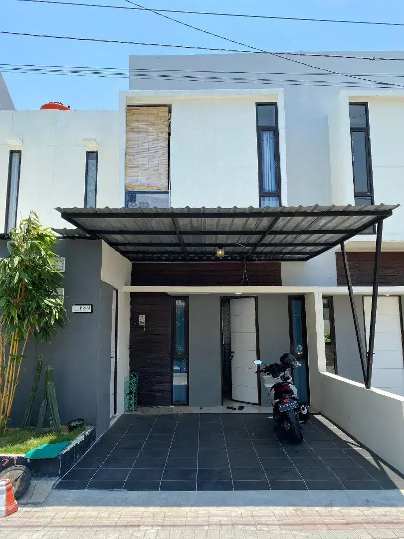 jual/take over rumah 2 lantai di kota gresik dekat semua fasilitas