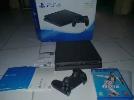 Jual cepat PS4 slim 500gb frameware 11.00