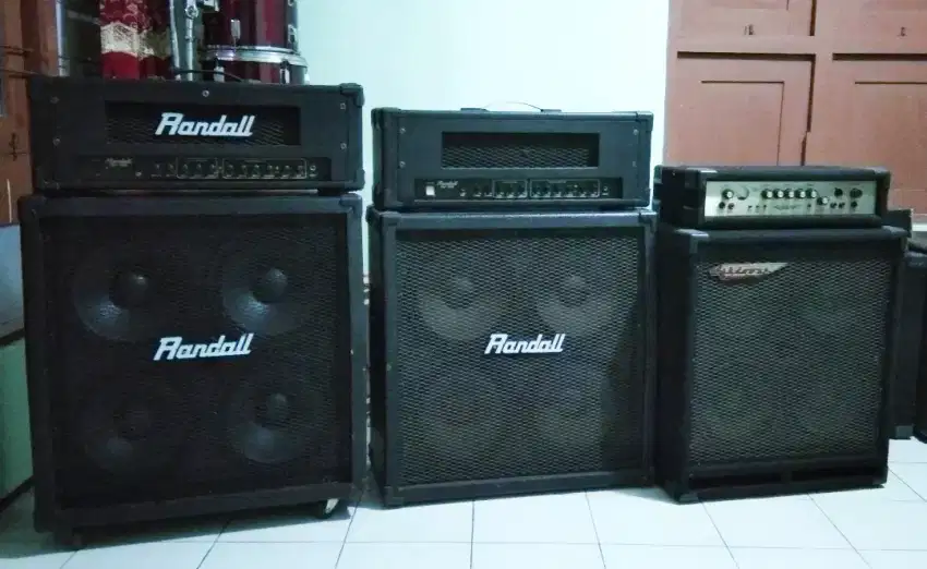 Backsound Gitar & Bass Studio Ampli