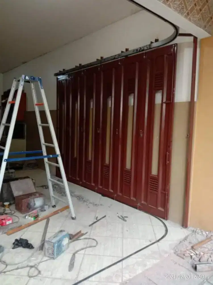 Pintu garasi model minimalis dll