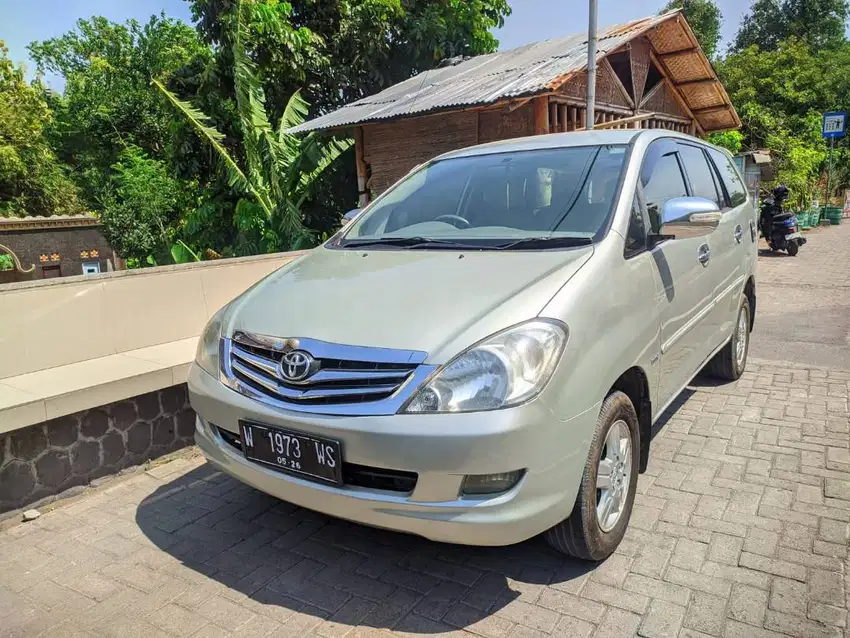 Toyota Kijang Innova 2.0 G 2006 Plat W ginuk bisa tukar tambah sekoto